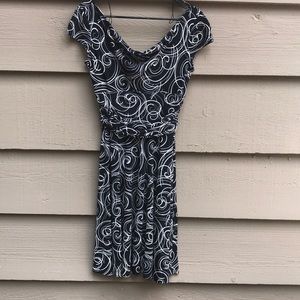 Maggie London Black & White Dress Size 8